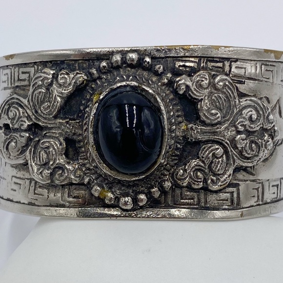 Vintage Asian Foo Dog Lion Dragon Silver Tone Cuff Bracelet - Picture 3 of 13